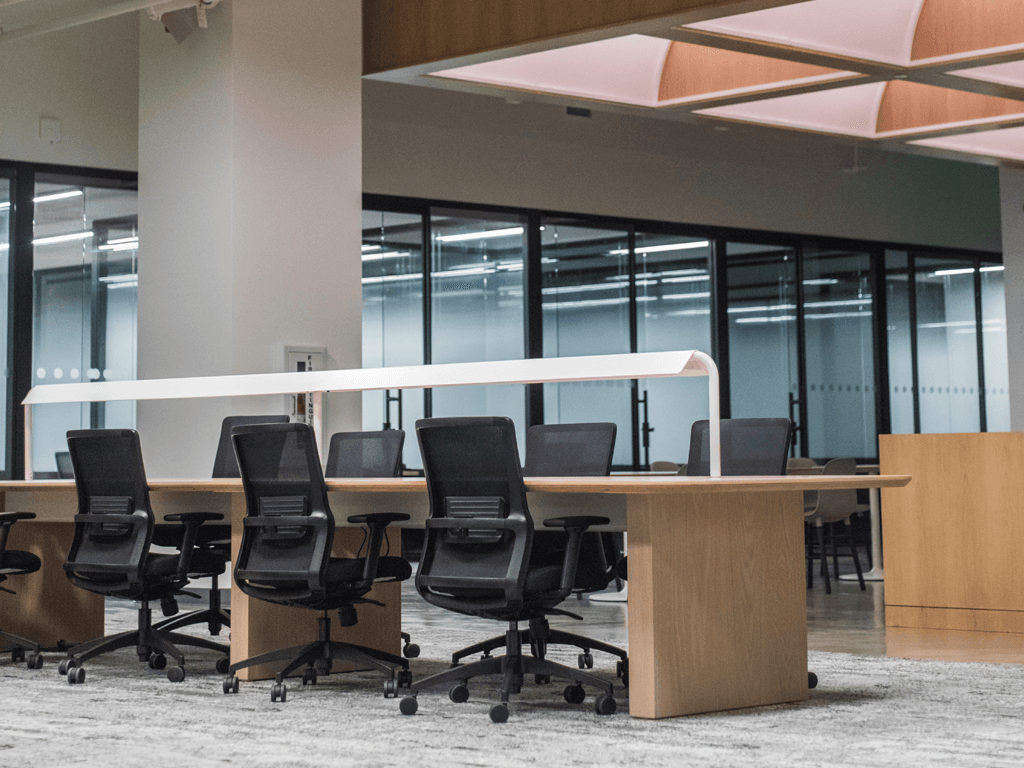 Guia completo de ergonomia para ambientes corporativos Guia completo de ergonomia para ambientes corporativos